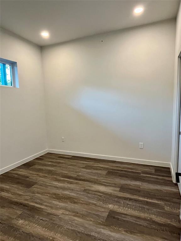 Building Photo - 4004 Banister Ln