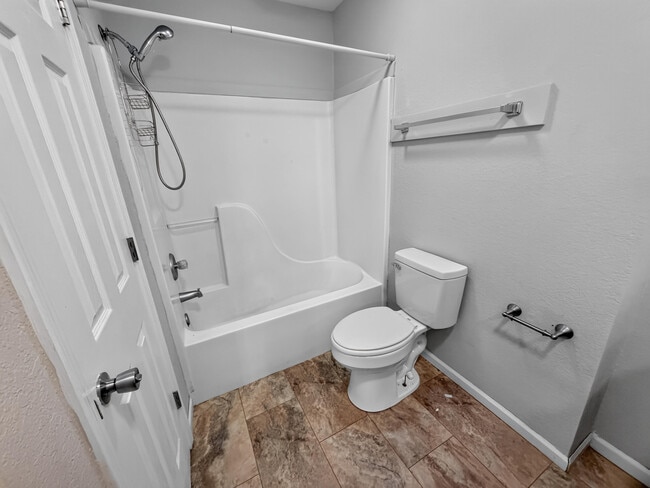 Building Photo - 5308 Godas Cir