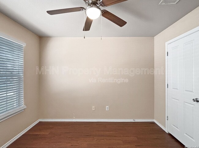 Building Photo - 4922 Celtic Cor