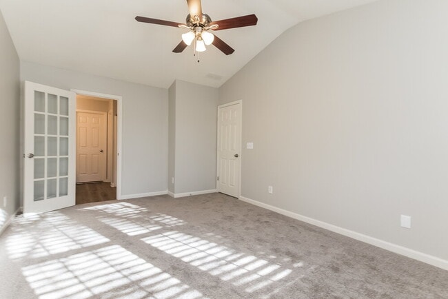 Building Photo - 1631 Heyford Cir