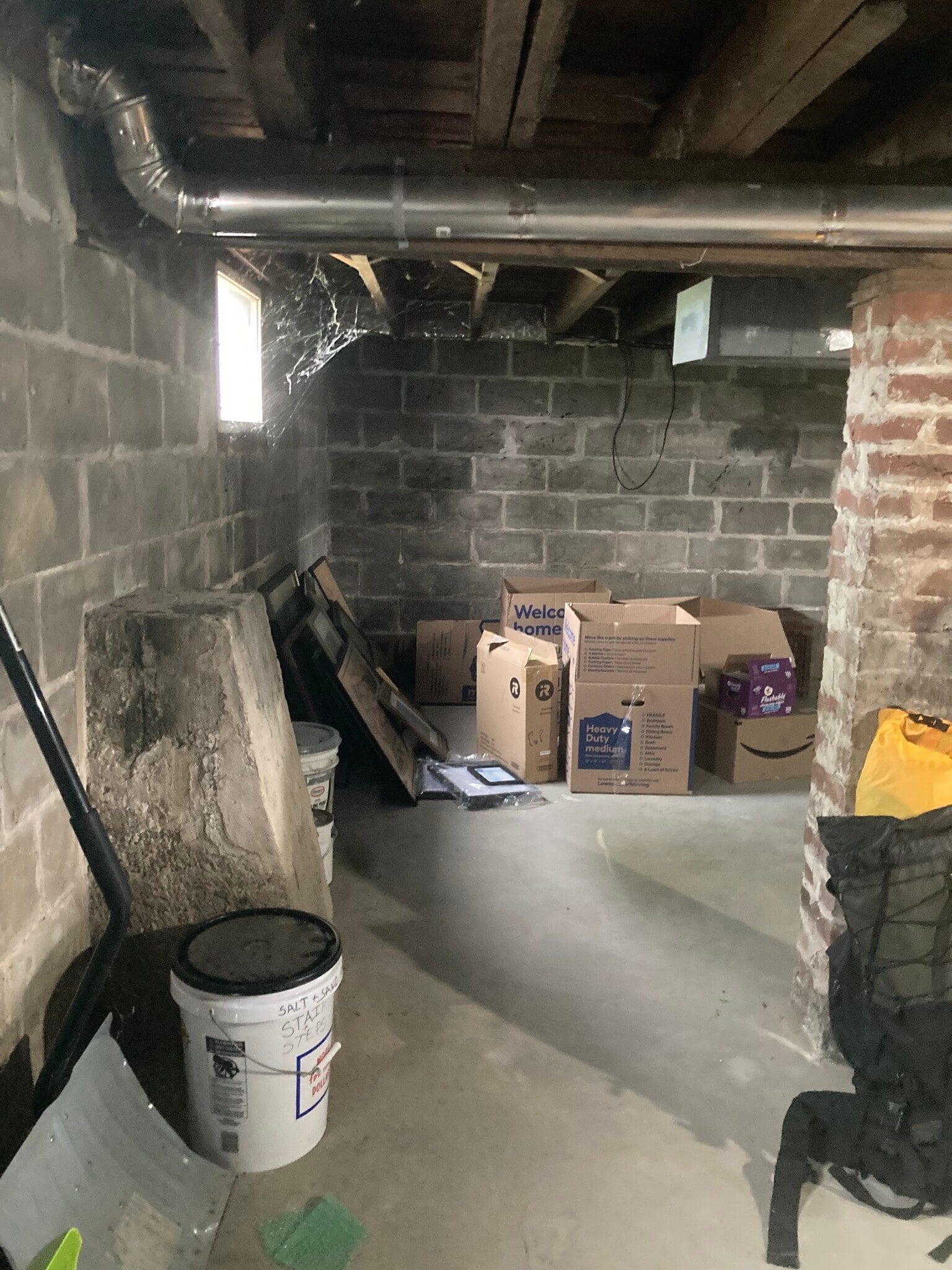 Building Photo - 32 Knightly Rd