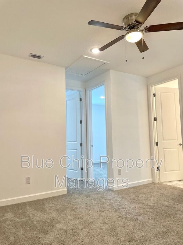 Building Photo - 12101 Via Caselli Ln