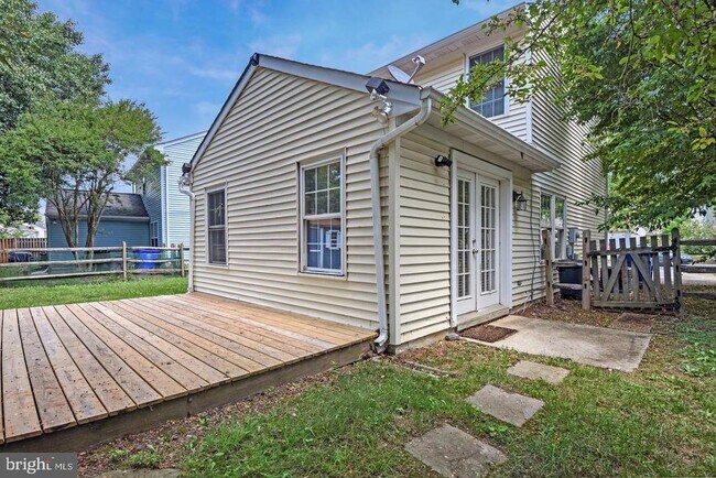 Building Photo - 4037 Broadbill Cir