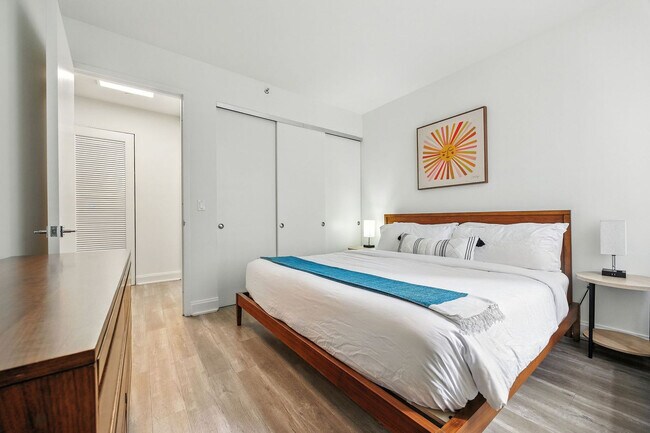 Building Photo - 444 Washington Blvd