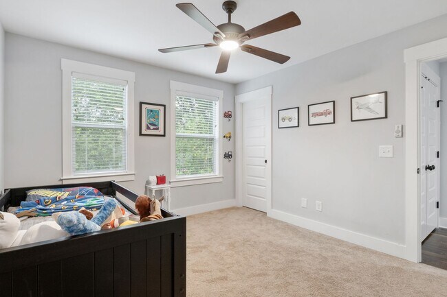 Building Photo - 3 Bedroom Inglewood Home