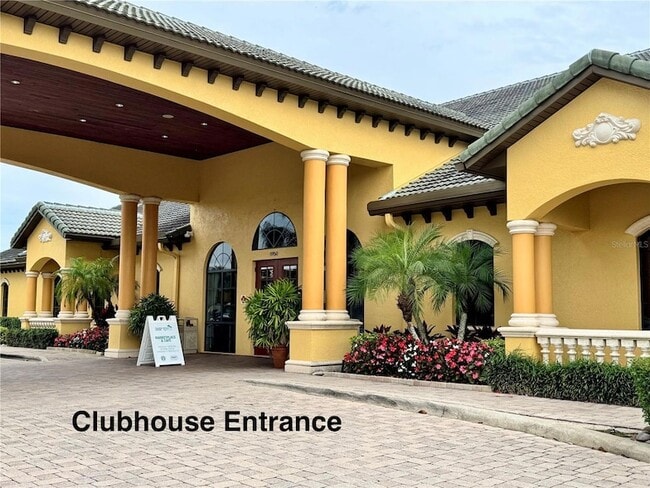 Building Photo - 8977 Coco Palm Rd