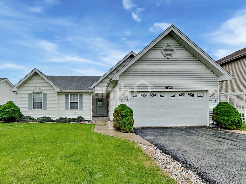 Primary Photo - 1304 Partridge Dr