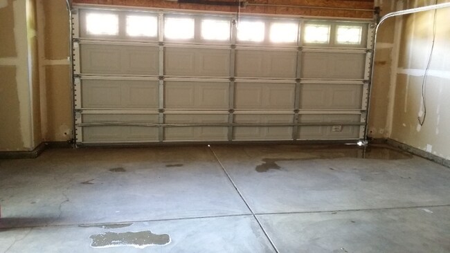 Building Photo - 93720 zip Willow and Nees