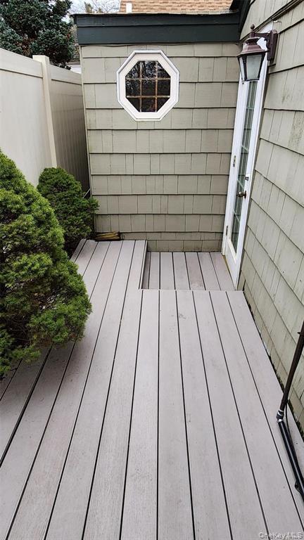 Building Photo - 8 Roswell Pl