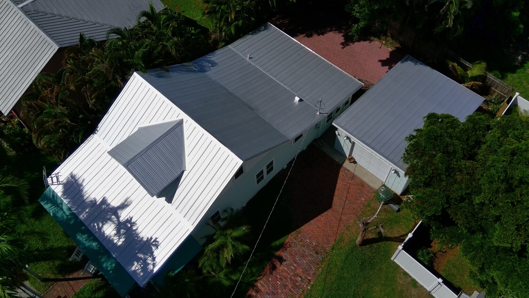 Building Photo - 221 Durrance St