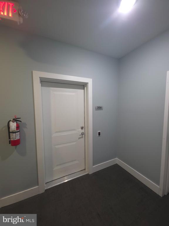 Primary Photo - 3925 Haverford Ave