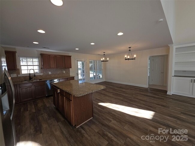 Building Photo - 1682 Lane Rd