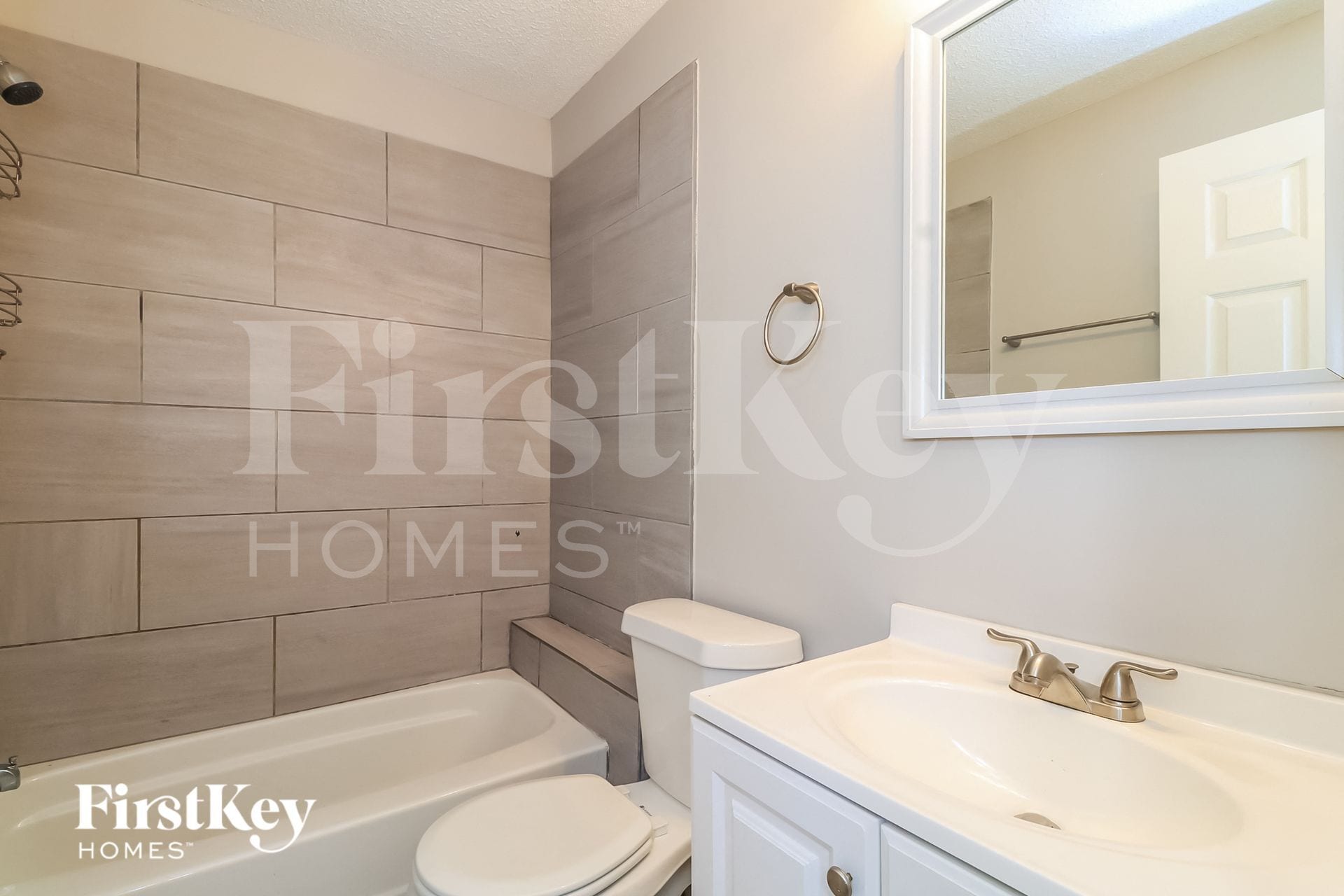 Building Photo - 55 Grant Dr NW