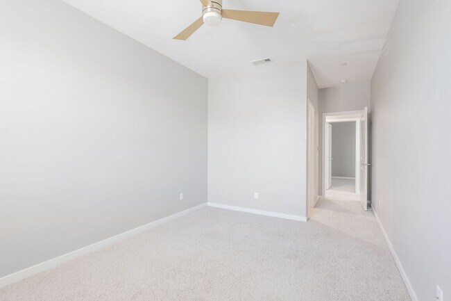 Building Photo - 4808 S Tangerine Way