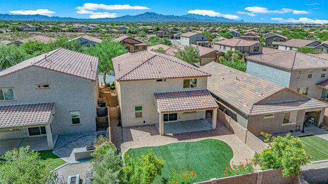 Building Photo - 14241 E Hub Dr