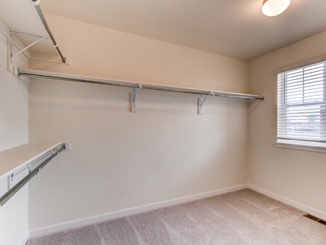 Building Photo - 678 176th Ave