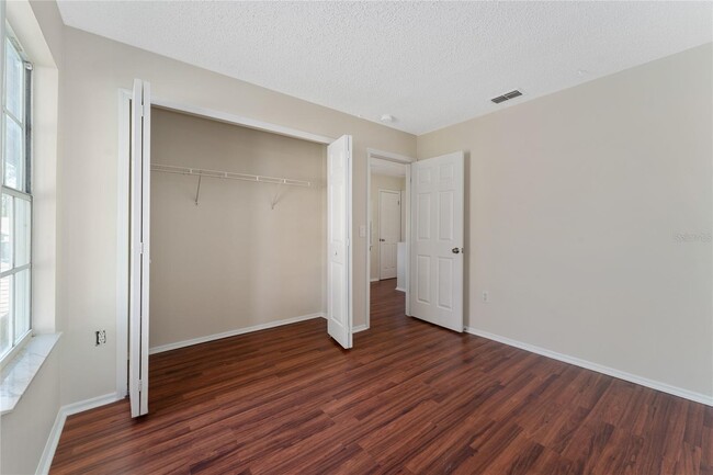 Building Photo - 1220 Garden Isle Ct