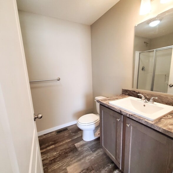 Building Photo - 8027 Harbour Dr