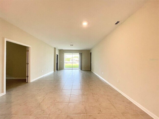 Building Photo - Sawgrass Bay 4 Bedrooms 3 Bathrooms for rent