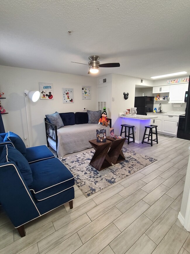 Building Photo - 2216 Grand Cayman Ct