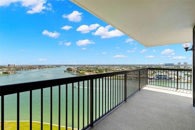 Building Photo - 9425 Blind Pass Rd