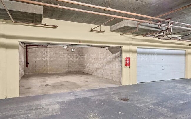 Building Photo - 404 N Horne St