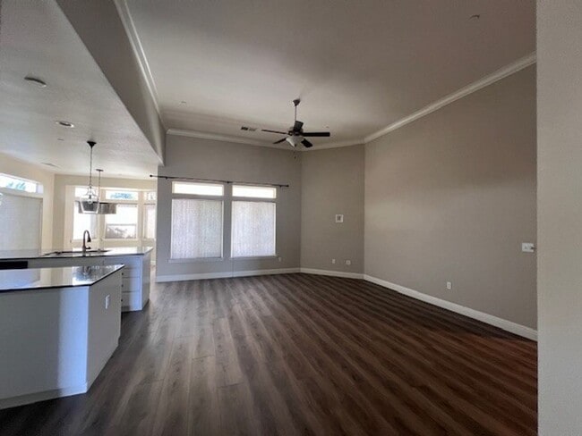 Building Photo - Coming Soon!