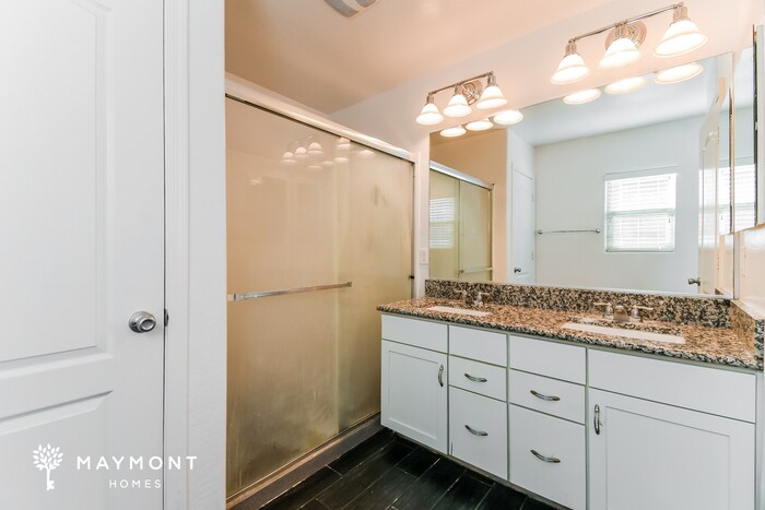 Building Photo - 10830 E Calypso Ave