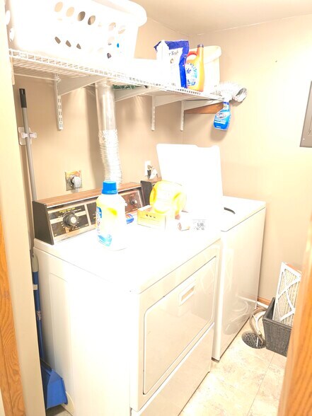 Building Photo - 2948 Mounds View Blvd