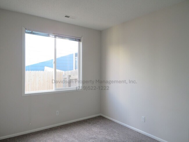 Building Photo - Cozy 3 Bedroom House in East Fountain Valley