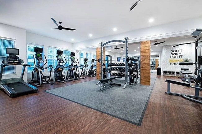 Building Photo - 15401 Chenal Pkwy