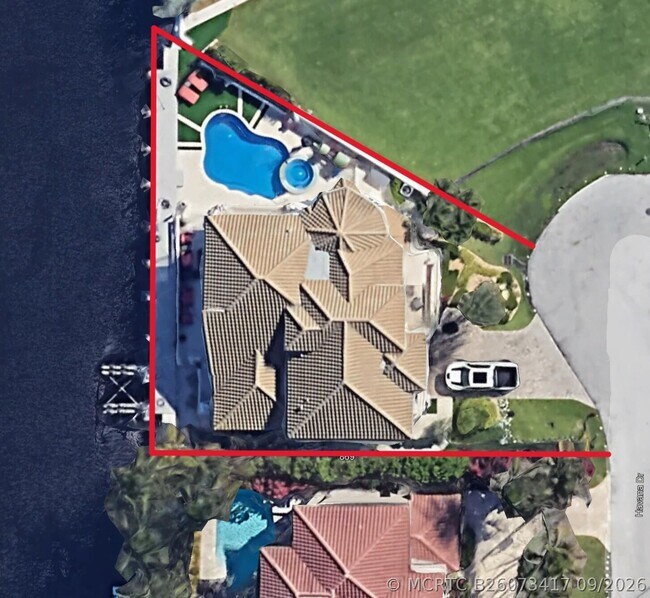 Building Photo - 857 Havana Dr