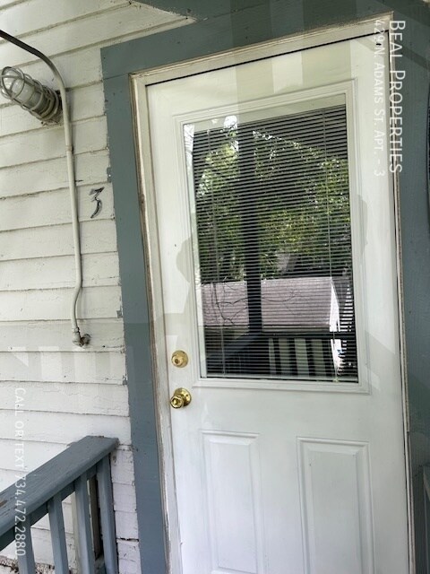 Building Photo - 429 N Adams St