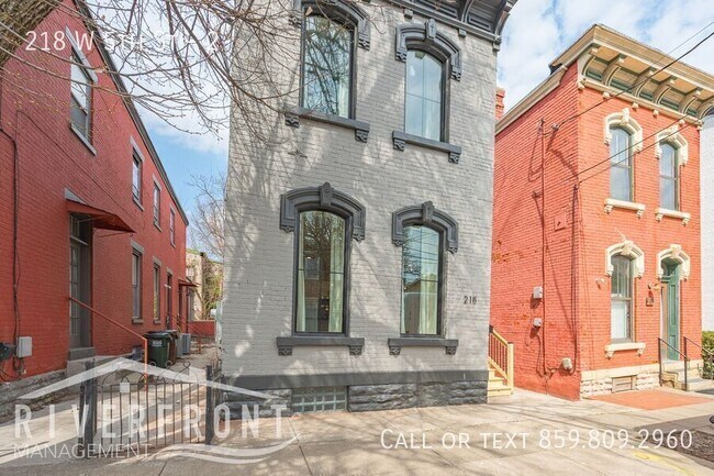 Building Photo - 218 W 5th St