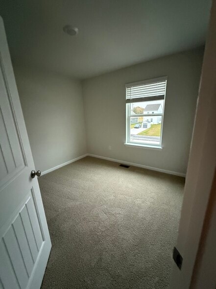 Building Photo - 10964 Farmerfield St