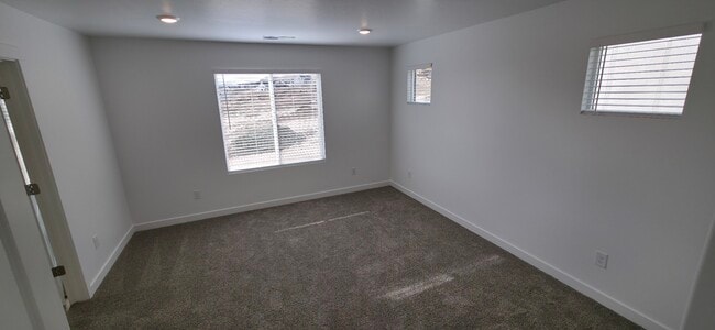 Building Photo - 4275 N 325 E