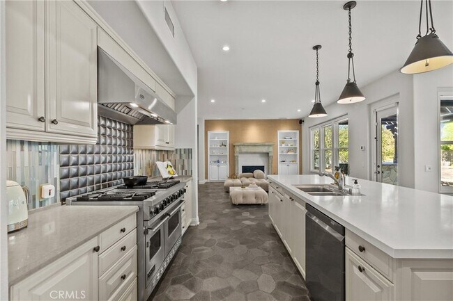 Building Photo - 4170 Prado De Los Zorros