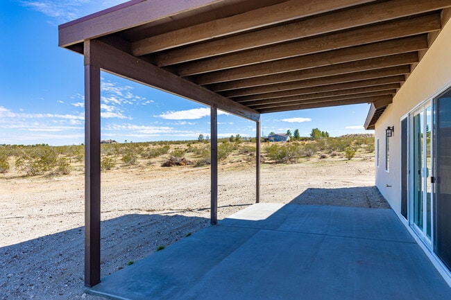 Building Photo - 10096 Glen Rd