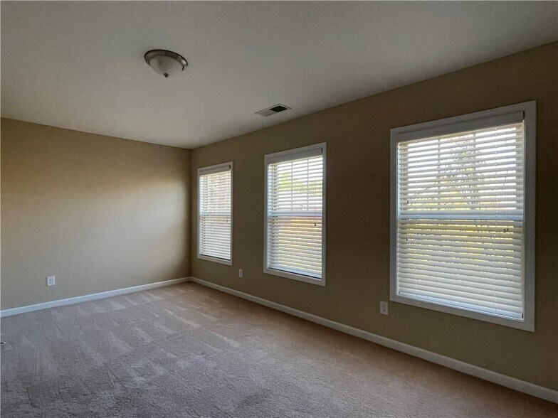 Building Photo - 3393 Twinrose Pl