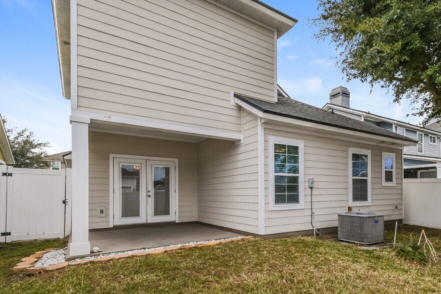 Building Photo - 522 Meldrum Ln