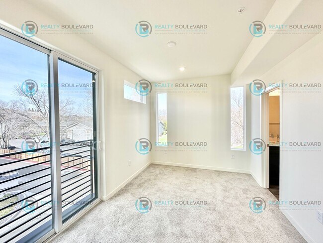 Building Photo - Modern 2 Bedroom 2Bath  Townhome with Dual Patios & Designer Finishes near Truckee River