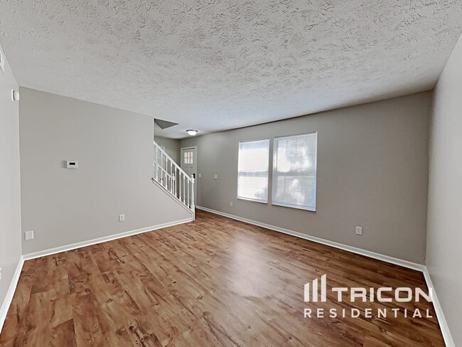 Building Photo - 1212 Green River Ct