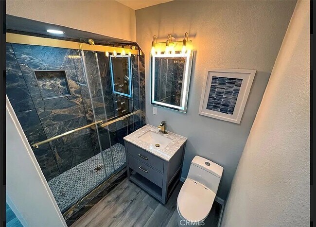 Building Photo - 4510 Tourmaline St