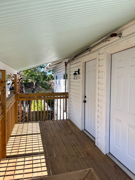 Building Photo - 2745 2nd Ave S