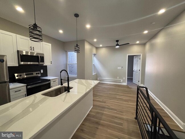 Building Photo - 1451 W Loudon St