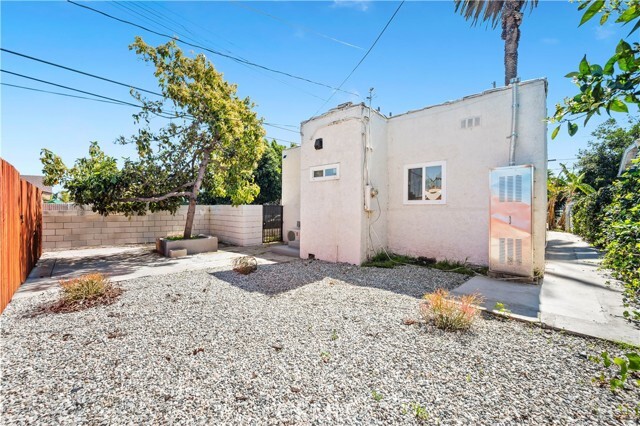 Building Photo - 3101 W 60th St