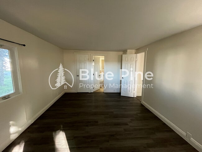 Building Photo - 434 E 9000 S