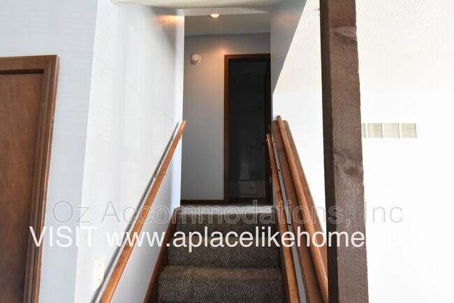 Building Photo - 8608 55th Terrace