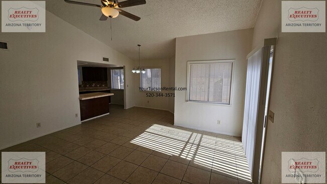 Building Photo - 1st Ave & Irvington Rd area 3 bedroom with AC