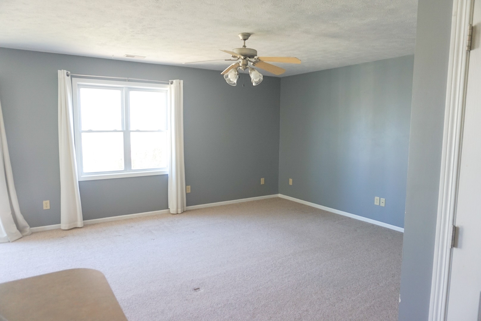 Building Photo - 3633 McLaughlin Dr